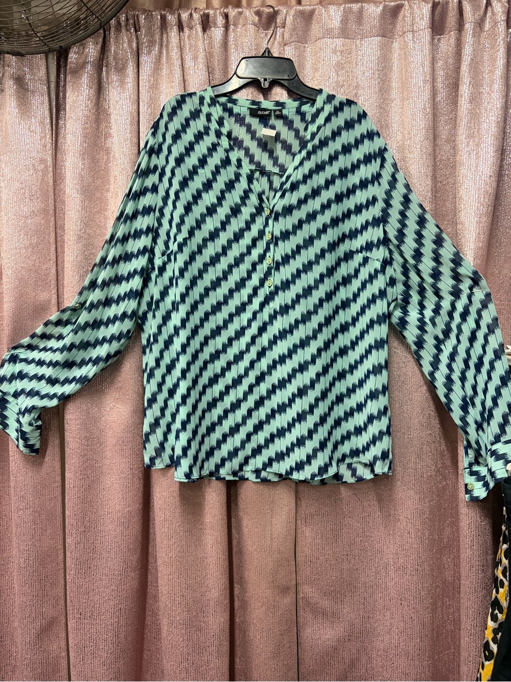 Pleione Mint and Navy Zigzag V-Neck Button Front Blouse